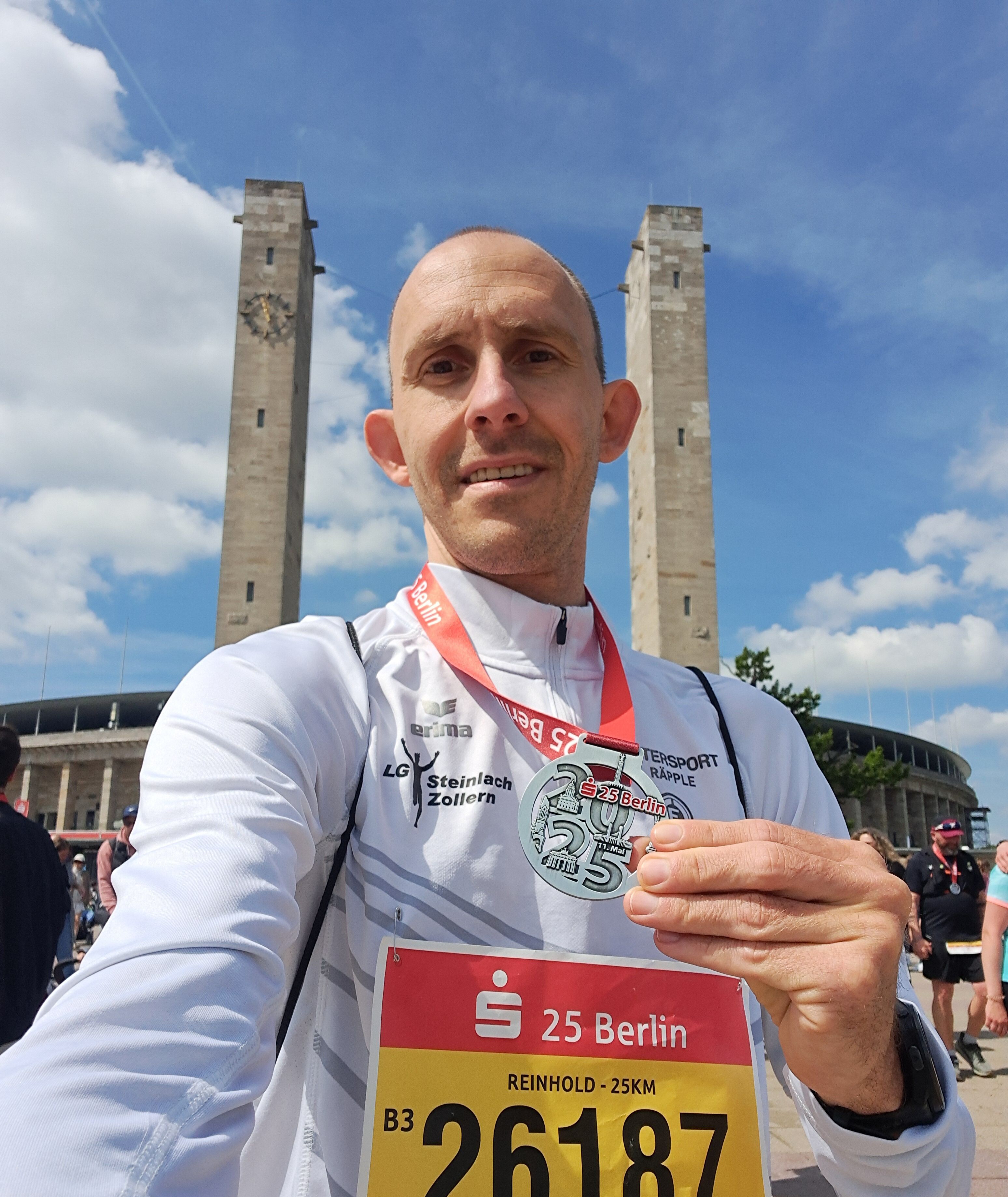 Reinhold Handel am Oympiastadion in Berlin