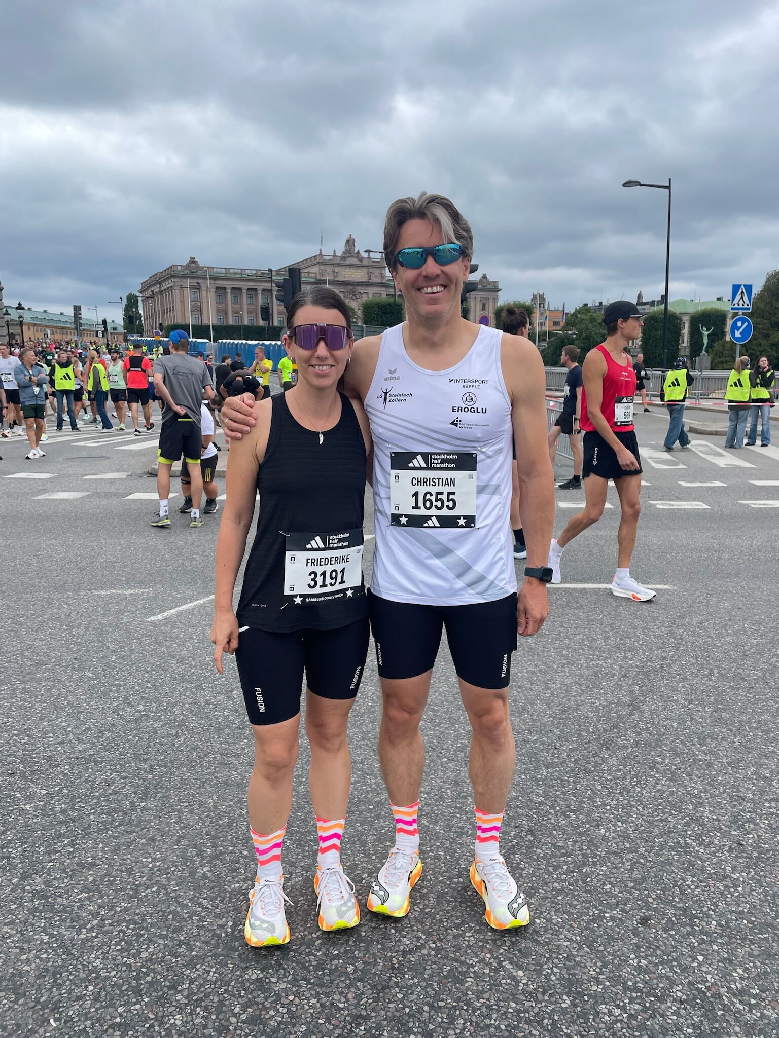 Friederike und Christian Munzinger erzielten beide in Stockholm neue persönliche Bestzeiten über die Halbmarathon-Distanz
