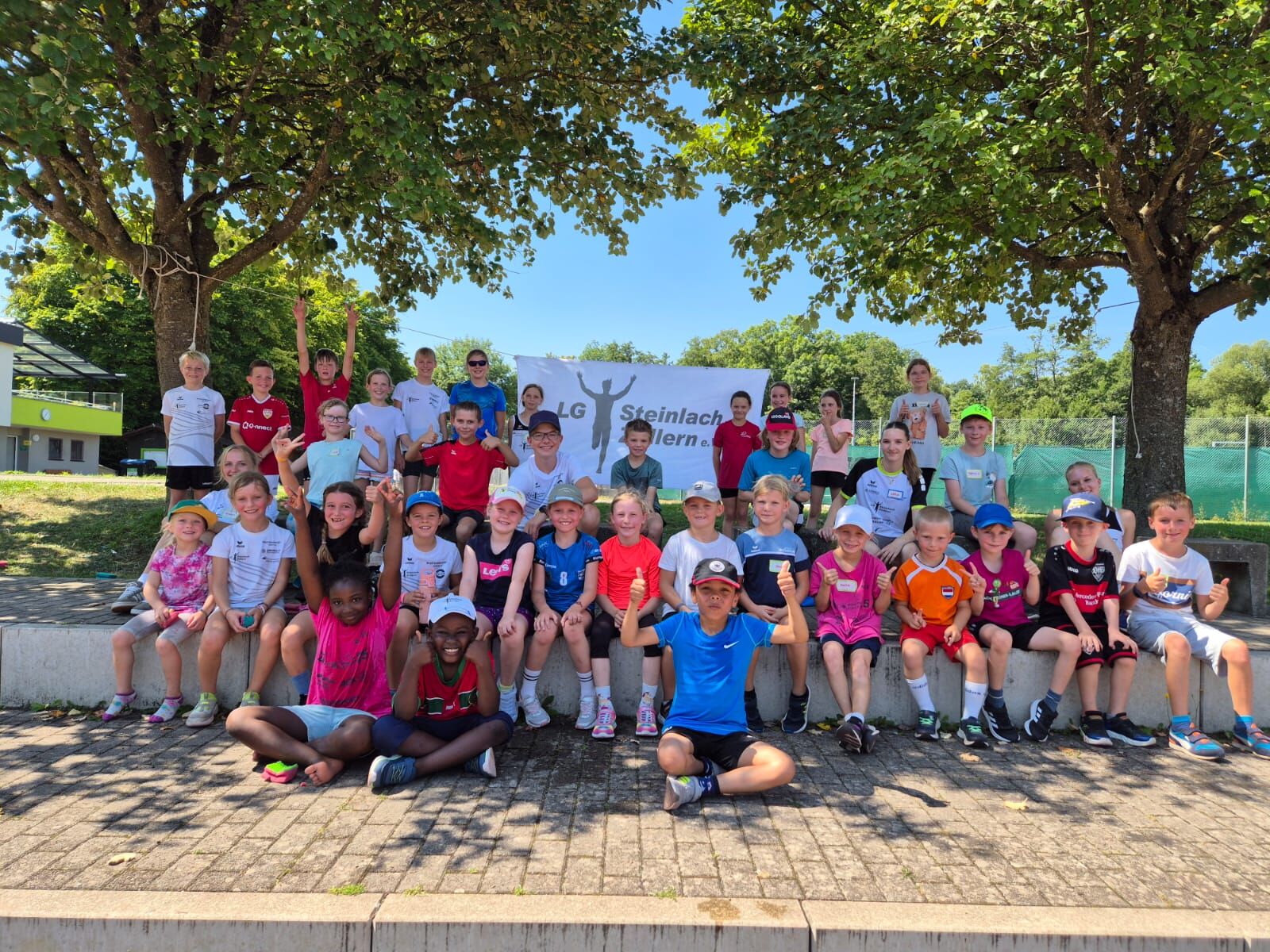 Die LG Steinlach-Zollern hatte im Rahmen des Sommerferienprogramms der Stadt Mössingen zum Dreikampf-Wettkampf eingeladen
