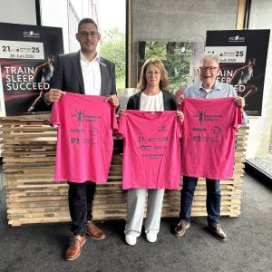 2025-06-03_MoessingerRoeWa-Lauf_T-Shirt-Vorstellung-Foto-3_original
