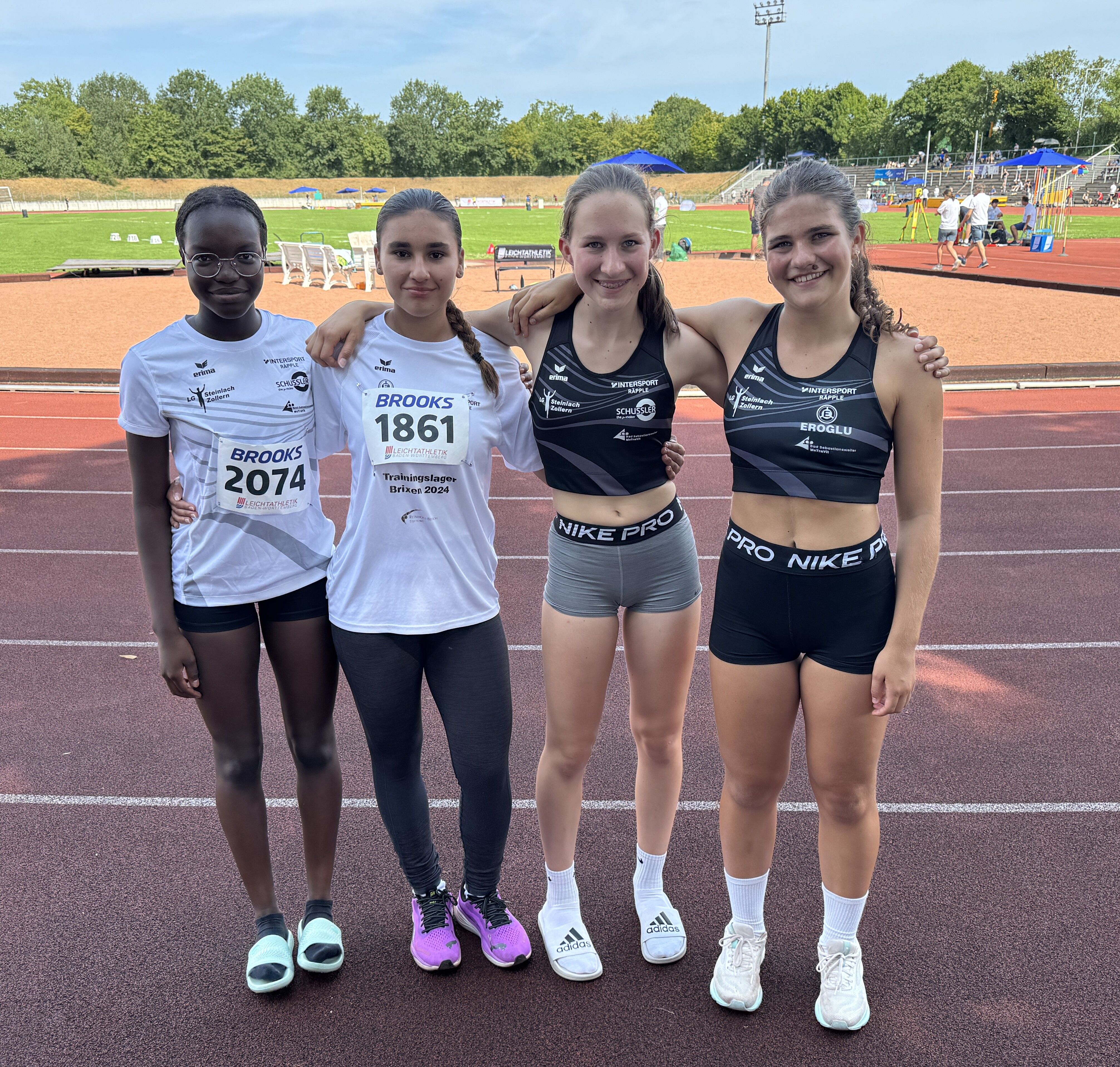 2025 07 21 WU16 Staffel Isabell Melisa Lea Miriam