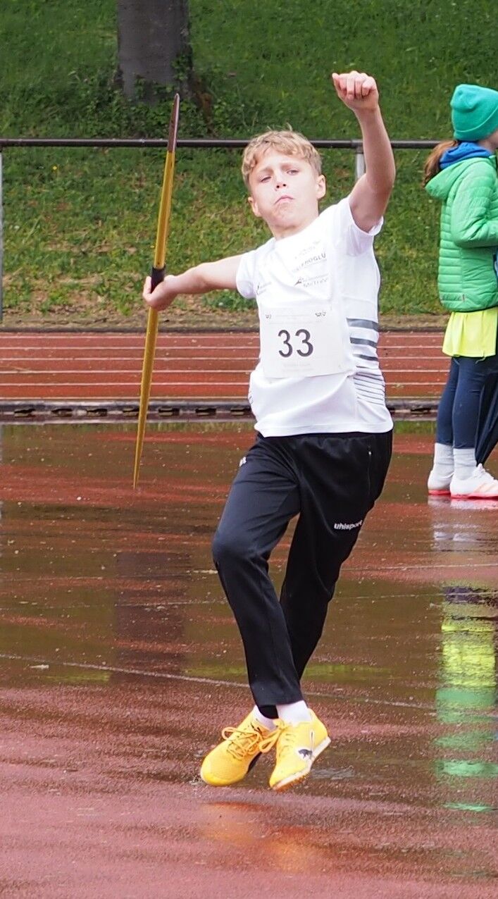 Louis Schäfer wurde mit 22,35 Meter im Speerwurf Regionalmeister seiner Altersklasse M12.