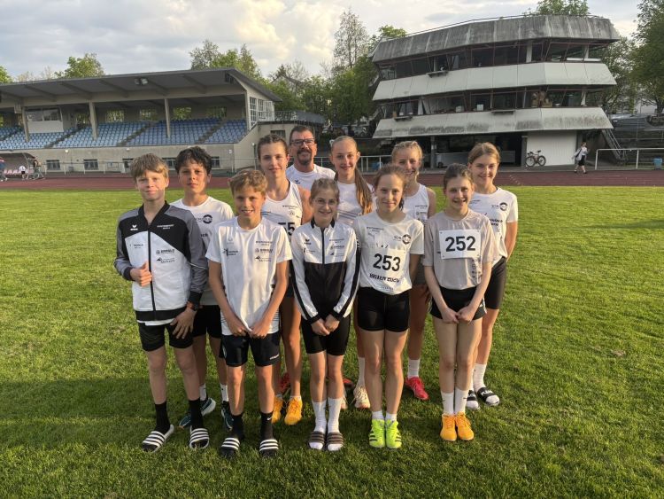 images/stories/Lauftreff/2026/20260418_bericht_u14_landesoffene-bahneröffnung_ludwigsburg-Foto.jpg#joomlaImage://local-images/stories/Lauftreff/2026/20260418_bericht_u14_landesoffene-bahneröffnung_ludwigsburg-Foto.jpg?width=2048&height=1536