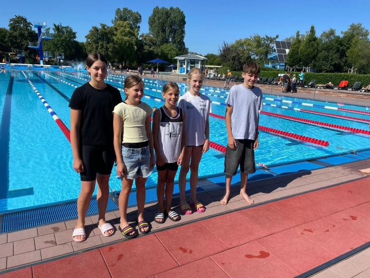images/stories/Triathlon/2026/2026-Swin-Run-Foto.jpg#joomlaImage://local-images/stories/Triathlon/2026/2026-Swin-Run-Foto.jpg?width=1600&height=1200
