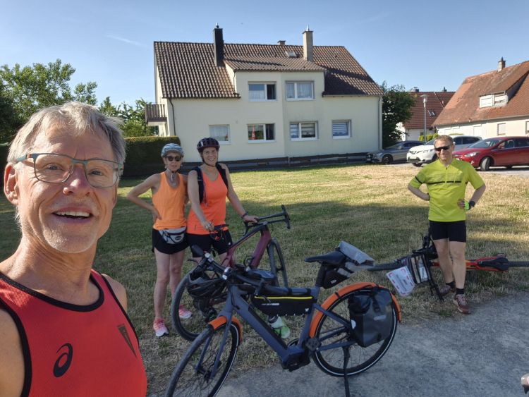 images/stories/Lauftreff/2026/20260627_Panoramalauf-Streckenvermessung-Foto.jpg#joomlaImage://local-images/stories/Lauftreff/2026/20260627_Panoramalauf-Streckenvermessung-Foto.jpg?width=4000&height=3000