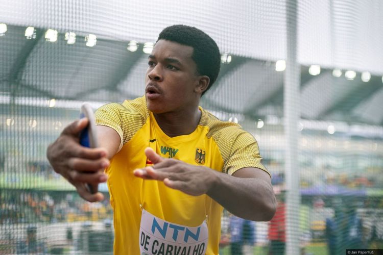 images/stories/Leichtathletik/2025/2025-07-13-csm_20240830_U20-WM_Kelson_De_Carvalho_Foto_Jan_Papenfuss__5__de1b6ab744.jpg#joomlaImage://local-images/stories/Leichtathletik/2025/2025-07-13-csm_20240830_U20-WM_Kelson_De_Carvalho_Foto_Jan_Papenfuss__5__de1b6ab744.jpg?width=1200&height=800