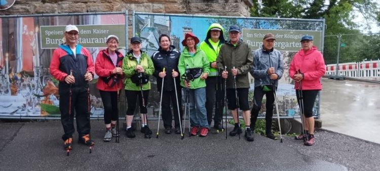 images/stories/Walkingtreff/2025/2025-NW-Vollmond-Abschluss-Foto-Gruppe.jpg#joomlaImage://local-images/stories/Walkingtreff/2025/2025-NW-Vollmond-Abschluss-Foto-Gruppe.jpg?width=1024&height=460