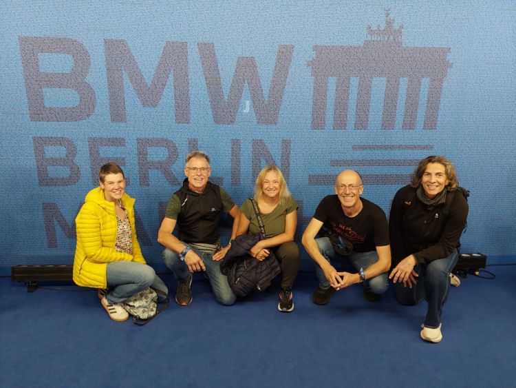 images/stories/Lauftreff/2025/2025-Berlin-Marathon-Foto-1.jpg#joomlaImage://local-images/stories/Lauftreff/2025/2025-Berlin-Marathon-Foto-1.jpg?width=1600&height=1200