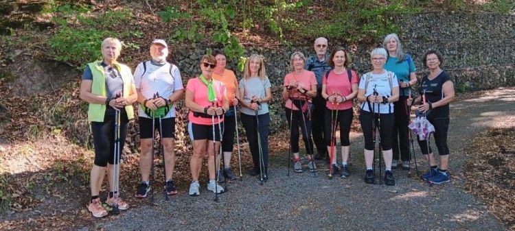 images/stories/Walkingtreff/2026/2026-nw-sofe-danach-VI-Foto-1.jpg#joomlaImage://local-images/stories/Walkingtreff/2026/2026-nw-sofe-danach-VI-Foto-1.jpg?width=1024&height=460