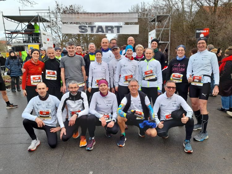 images/stories/Lauftreff/2025/2025-Nikolauslauf-Foto.jpg#joomlaImage://local-images/stories/Lauftreff/2025/2025-Nikolauslauf-Foto.jpg?width=4000&height=3000
