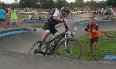 Christoph Groß wieder auf dem Rad im Wettkampf unterwegs