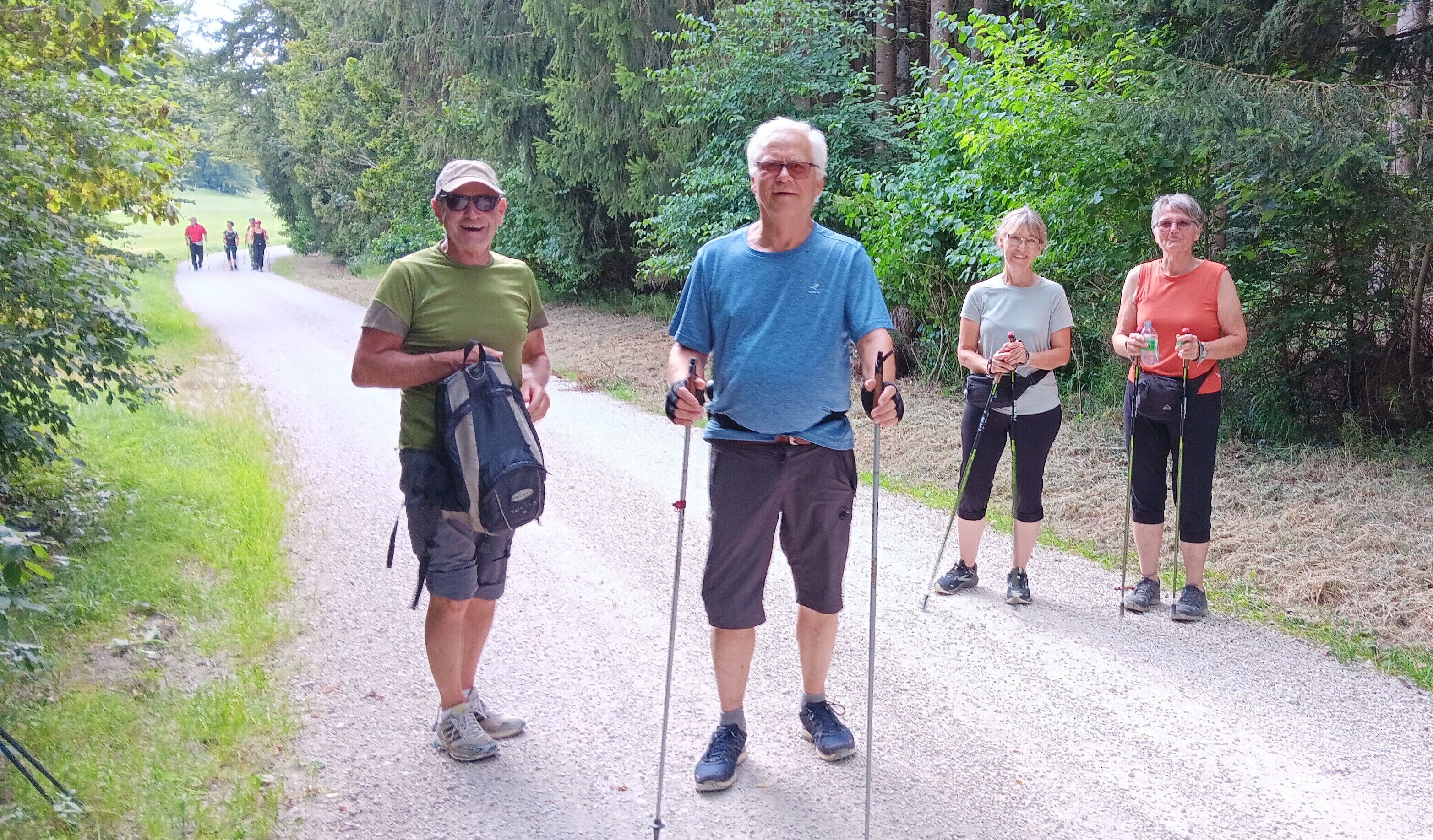 Auf wunderschönen Wegen ging es von einer Station zur nächsten beim NW-Sommerferienprogramm